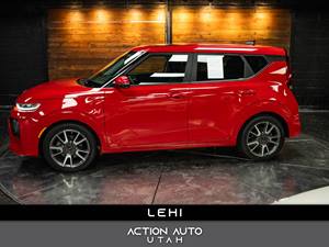 Red 2022 Kia Soul
