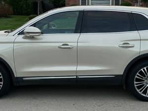 Beige 2016 Lincoln MKX