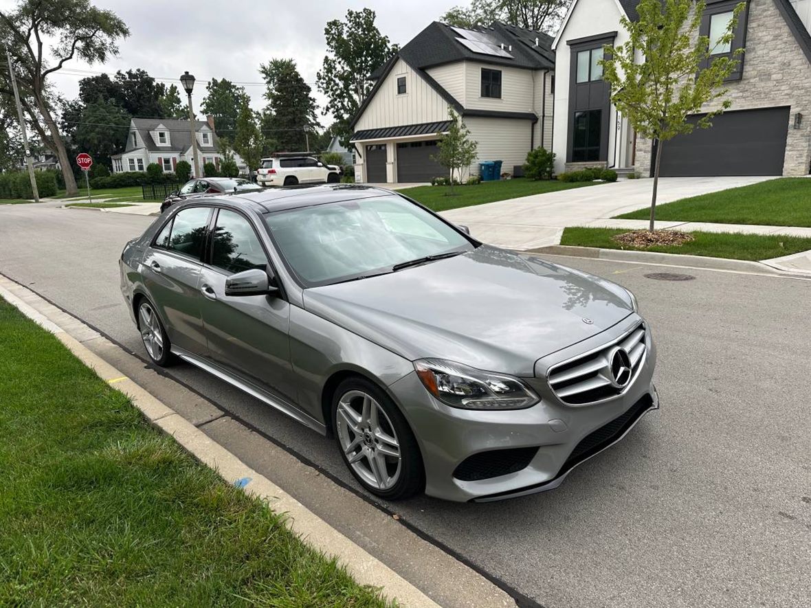 2014 Mercedes-Benz E-Class 350 for sale by owner in New York