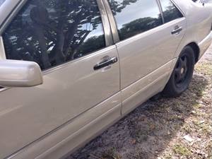 Gold 1997 Mercedes-Benz S500