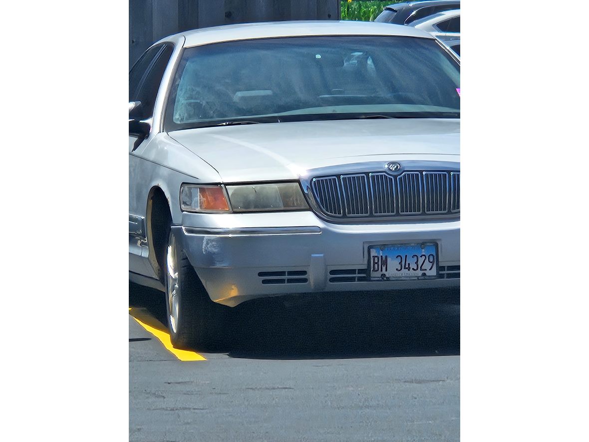 2001 Mercury Grand Marquis for sale by owner in Dekalb