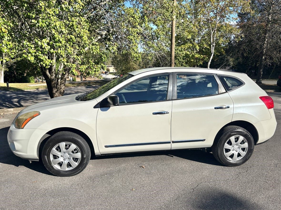 2015 Nissan Rogue Select for sale by owner in Norris