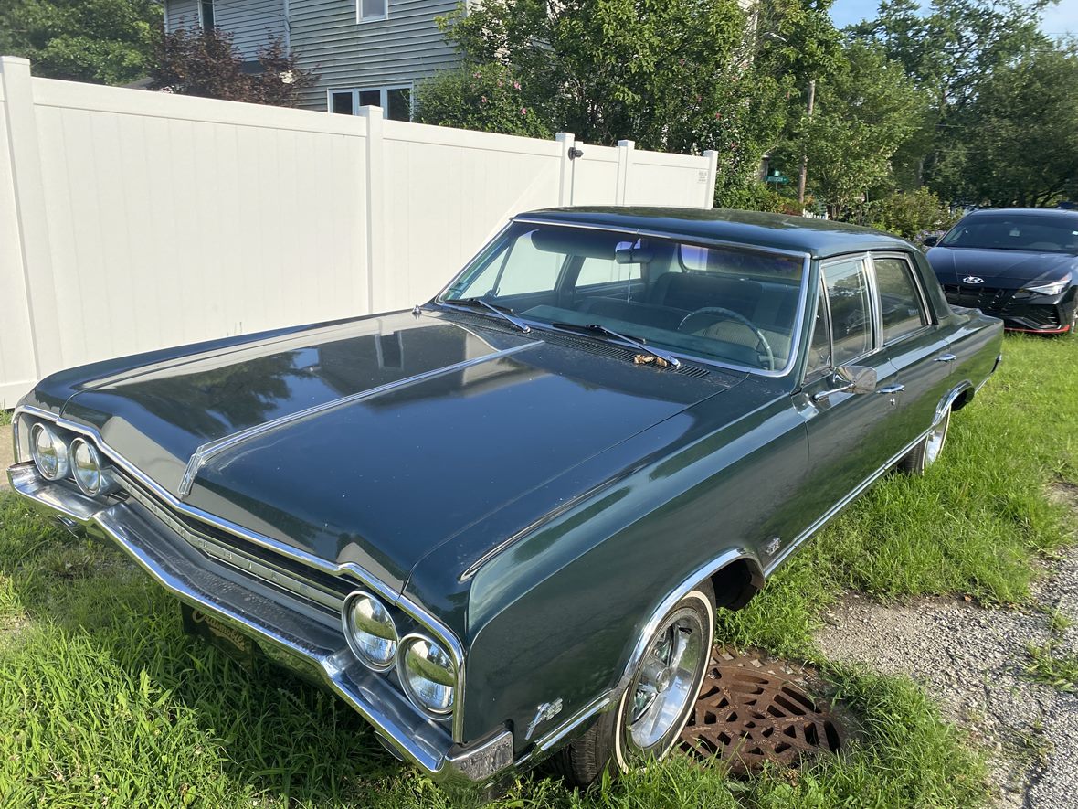 1965 Oldsmobile F 85 Cutlass Holiday Coupe  for sale by owner in Chesterton