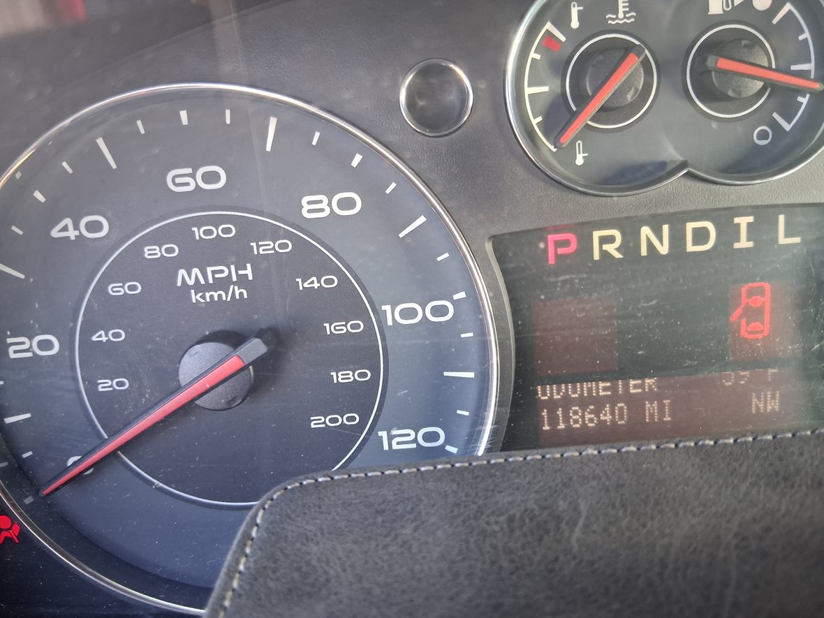 2009 Pontiac Torrent for sale by owner in Twentynine Palms