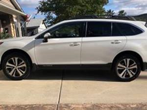 White 2018 Subaru Outback