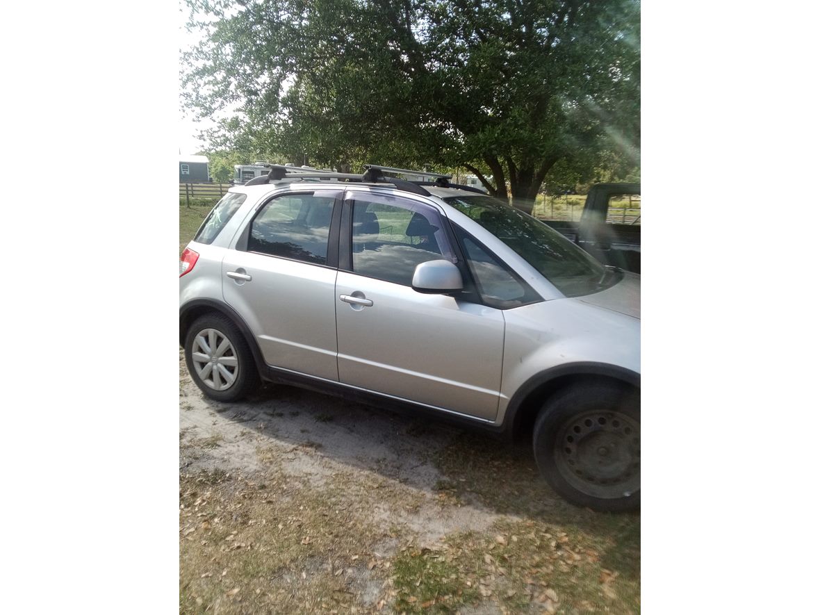 2011 Suzuki Sx4 crossover for sale by owner in Zolfo Springs