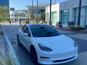 White 2022 Tesla Model 3