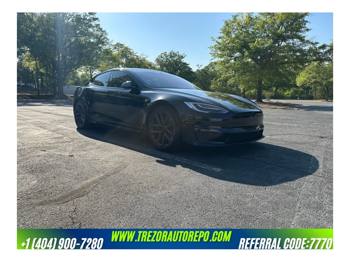 2021 Tesla Model S Plaid for sale by owner in Los Angeles