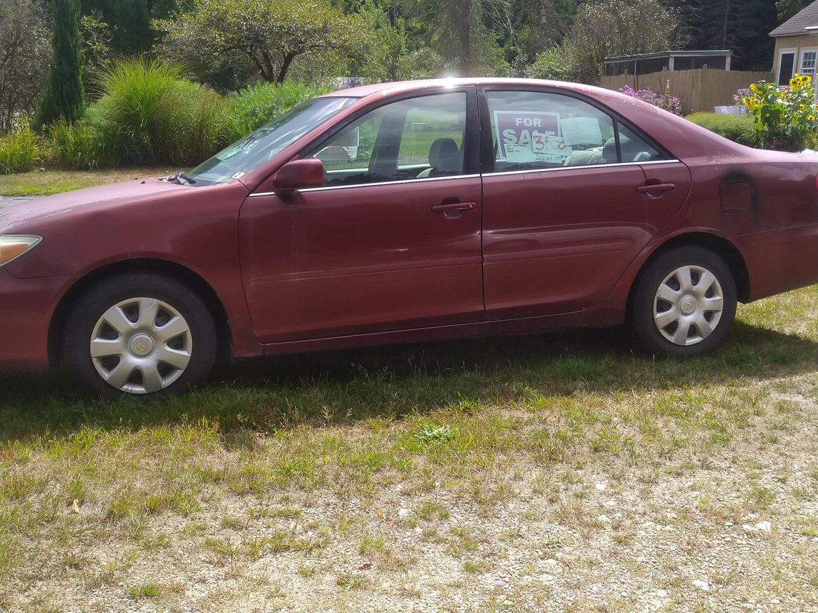 2004 Toyota Camry for sale by owner in Swanzey