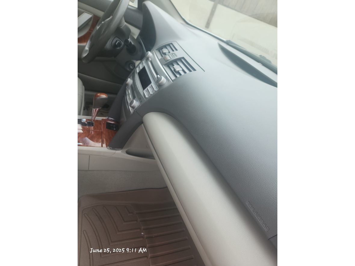 2011 Toyota Camry for sale by owner in Long Beach