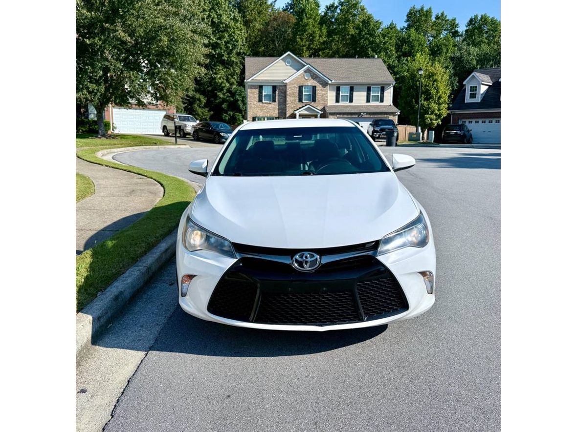 2017 Toyota Camry SE for sale by owner in San Antonio