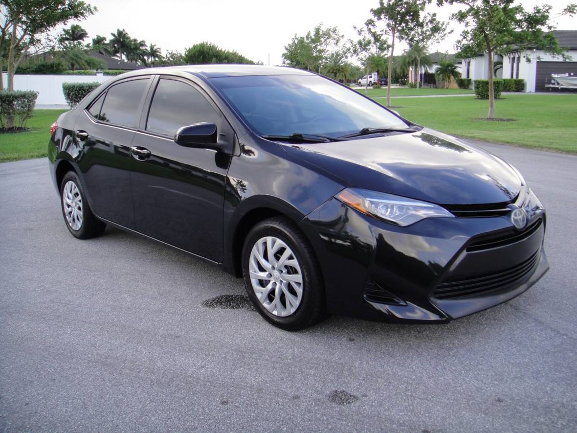 2016 Toyota Corolla for sale by owner in Phoenix