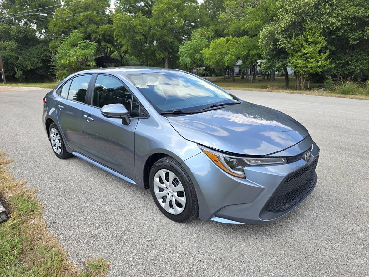2020 Toyota Corolla LE for sale by owner in Minneapolis
