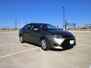 Toyota Corolla LE Sedan for Sale by Owner in Las Vegas, NV
