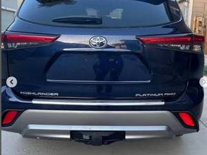 Blue 2021 Toyota Highlander