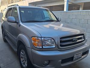 2003 Toyota Sequoia with Gray Exterior