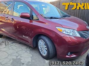 Red 2016 Toyota Sienna