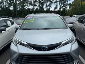 Silver 2021 Toyota Sienna