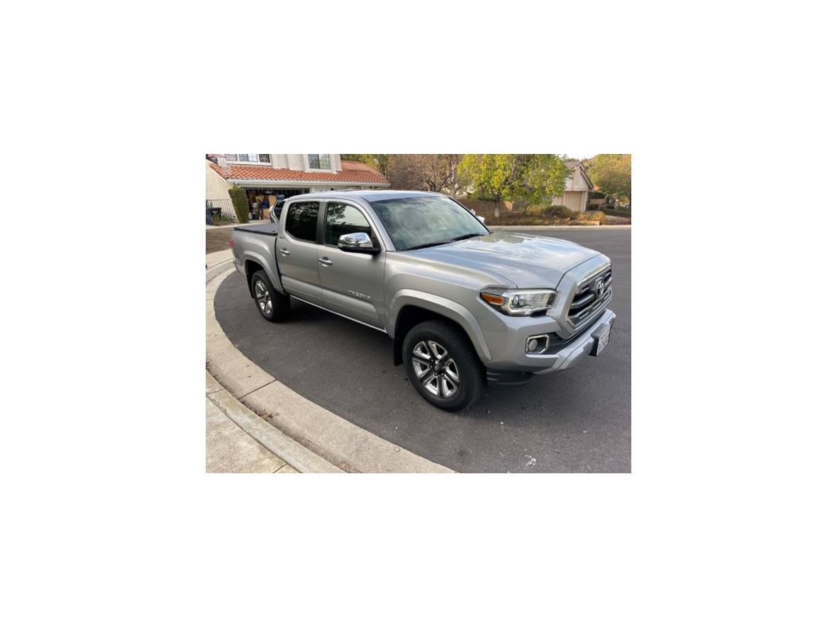 2017 Toyota Tacoma for sale by owner in Los Angeles