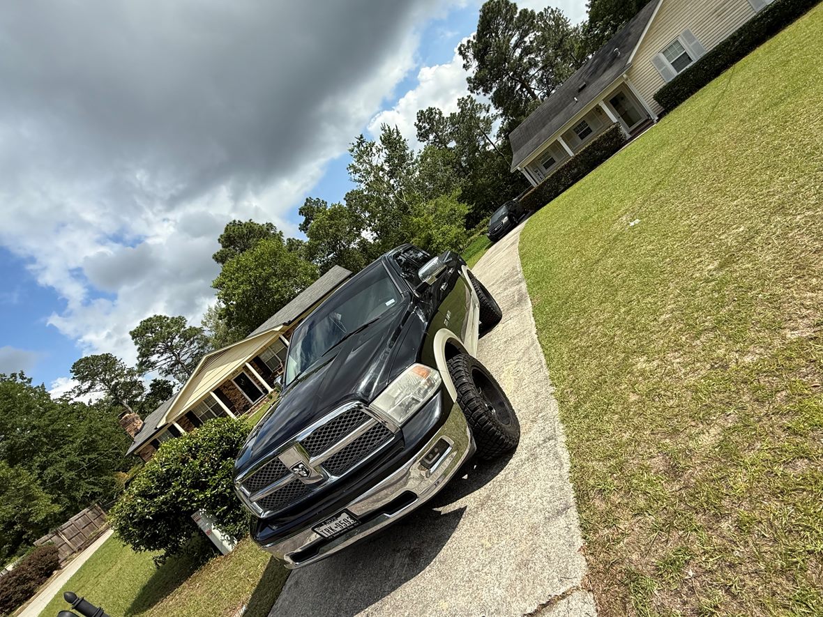 2009 Dodge Ram 1500 for sale by owner in Evans Mills