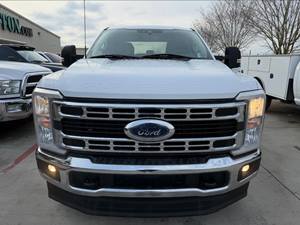 White 2023 Ford F-250