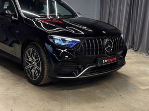 Black 2025 Mercedes-Benz GLC-Class