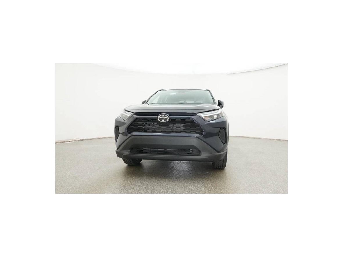 2025 Toyota 2025 Toyota RAV4 Hybrid XLE for sale by owner in Corona