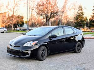 Black 2014 Toyota Prius