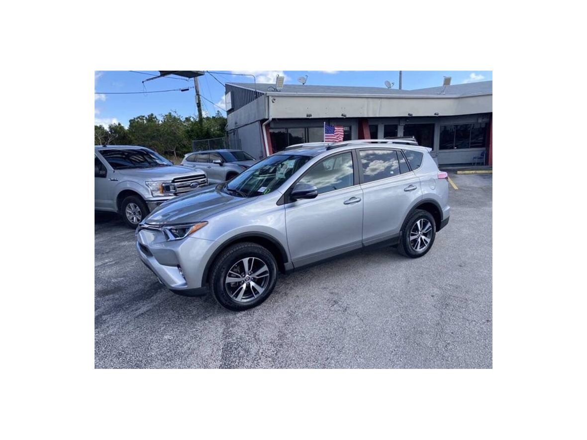 2018 Toyota Rav4 for sale by owner in Phoenix
