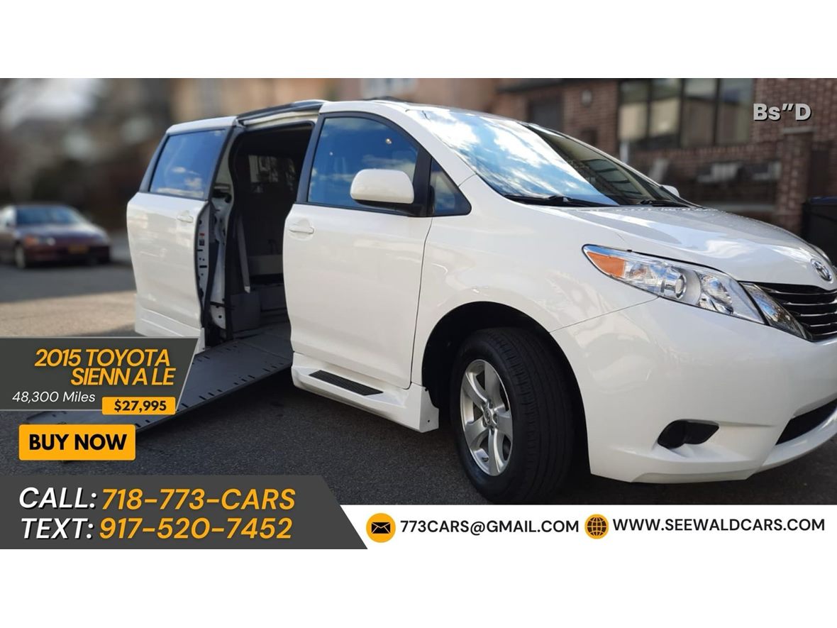 2015 Toyota Sienna for sale by owner in Brooklyn