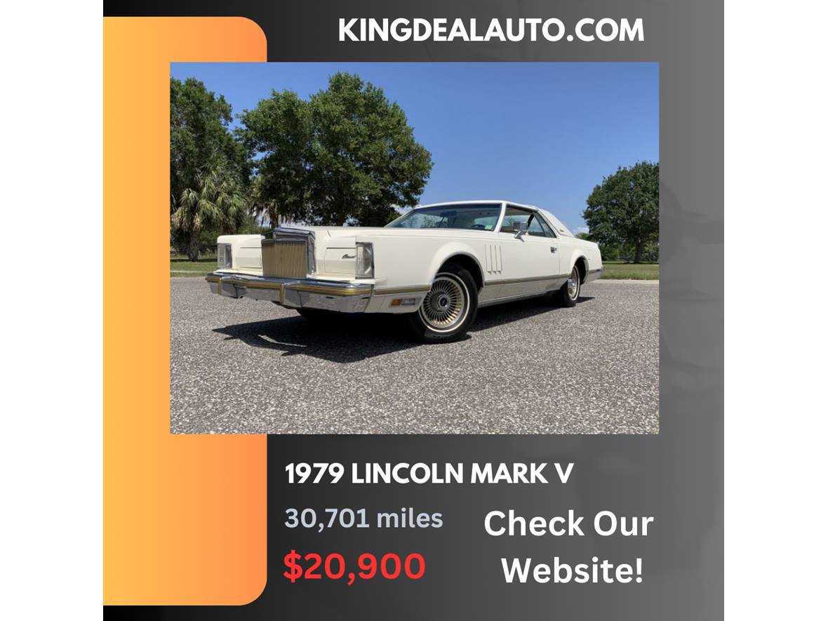 White 1979 Lincoln Continental