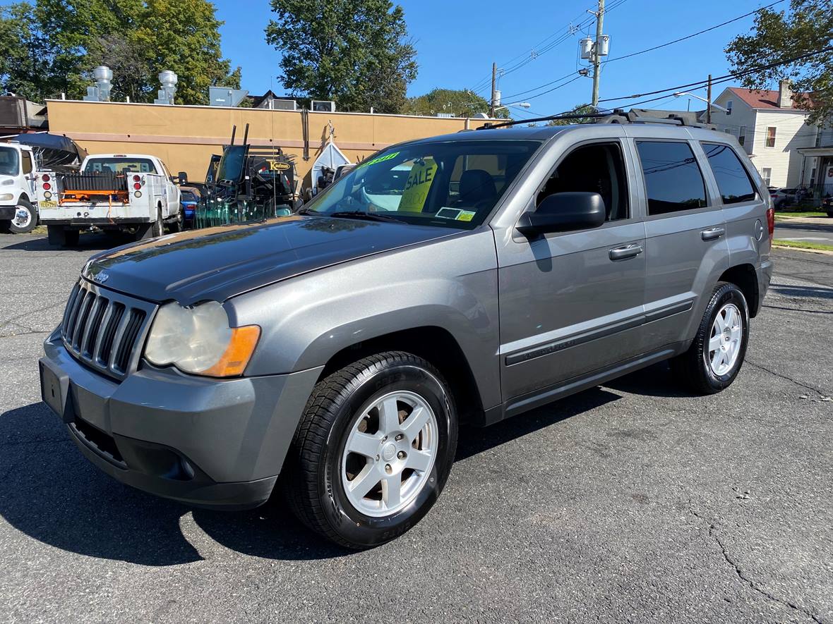 Gray 2008 Jeep Grand Cherokee Laredo