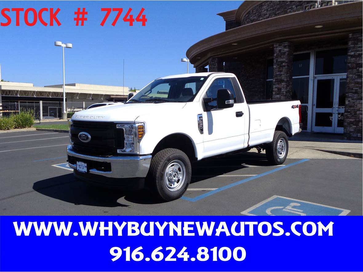 White 2019 Ford F-250 Super Duty XL