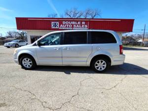 2010 Chrysler Town and Country with Silver Exterior