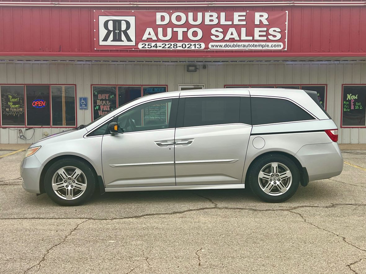 Silver 2014 Honda Odyssey Touring