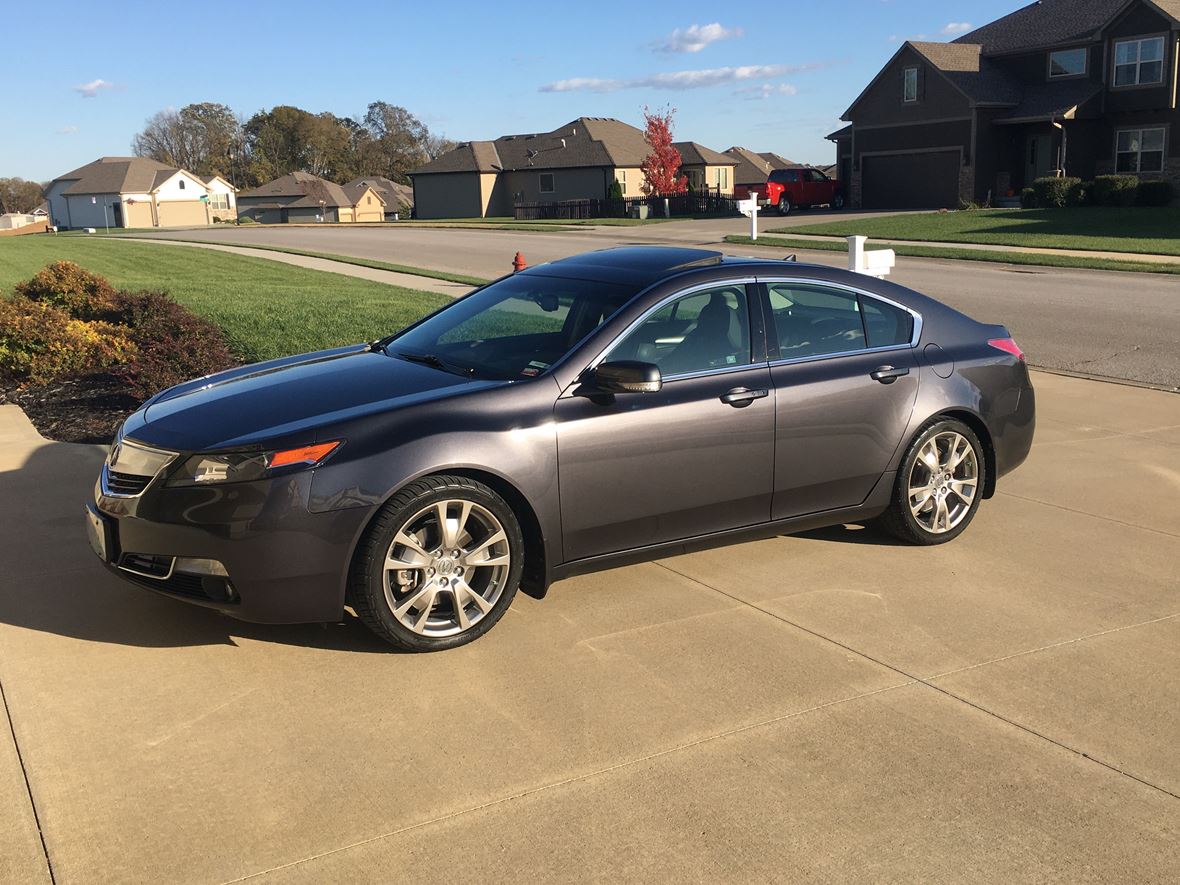 2012 Acura TL for sale by owner in Kansas City