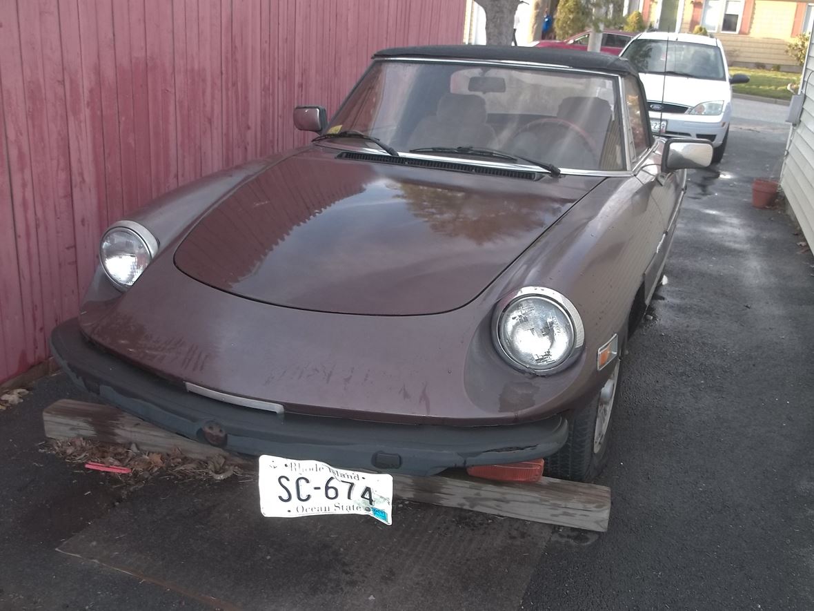 1981 Alfa Romeo Veloce for sale by owner in Cranston