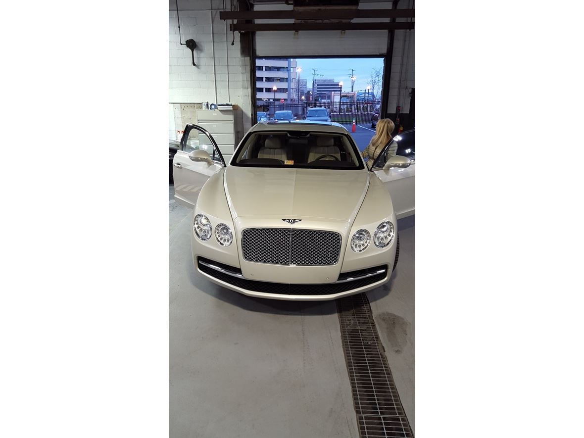 2014 Bentley Flying Spur for sale by owner in Bethesda