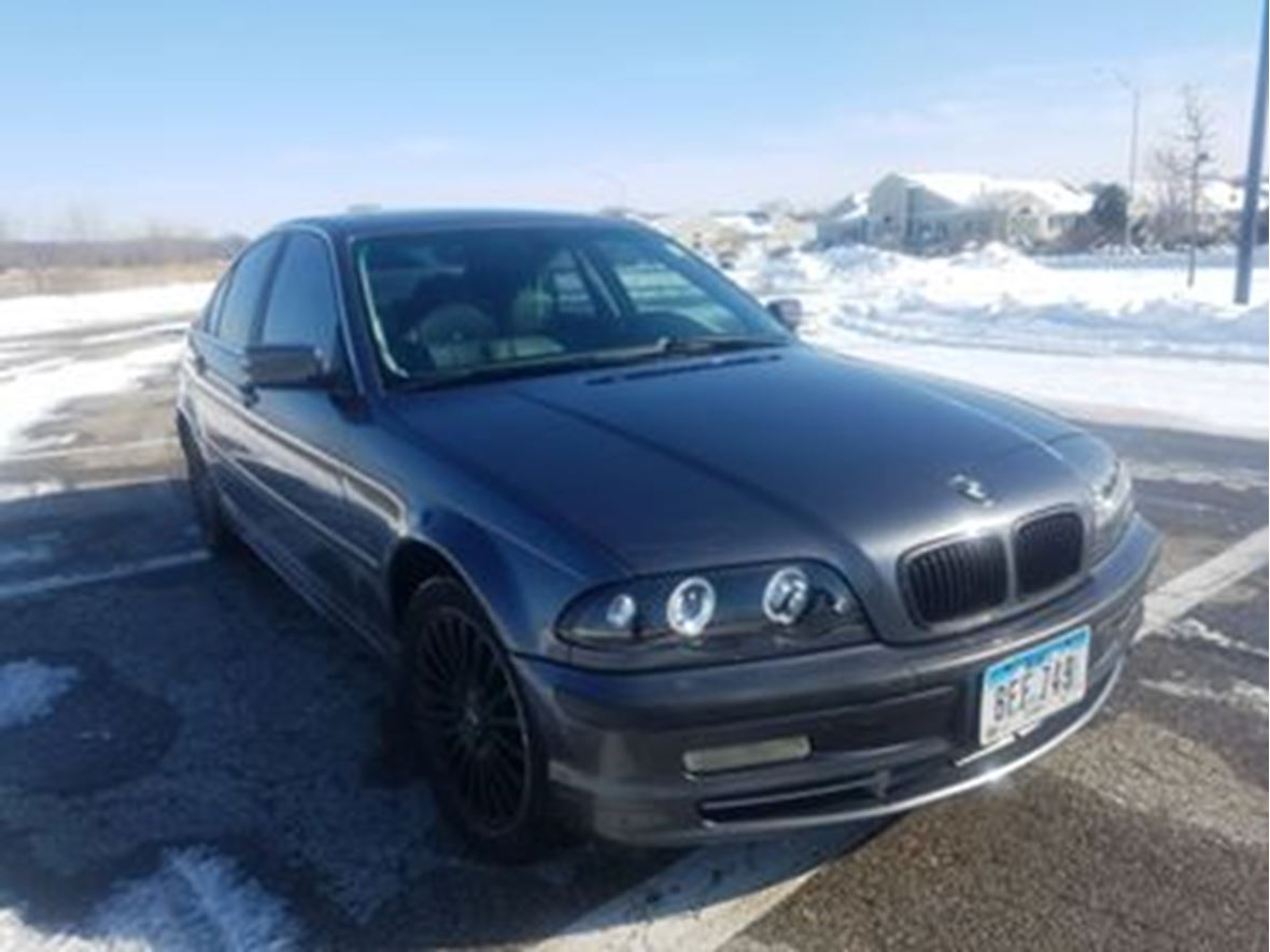 2001 BMW 3 Series for sale by owner in Ames