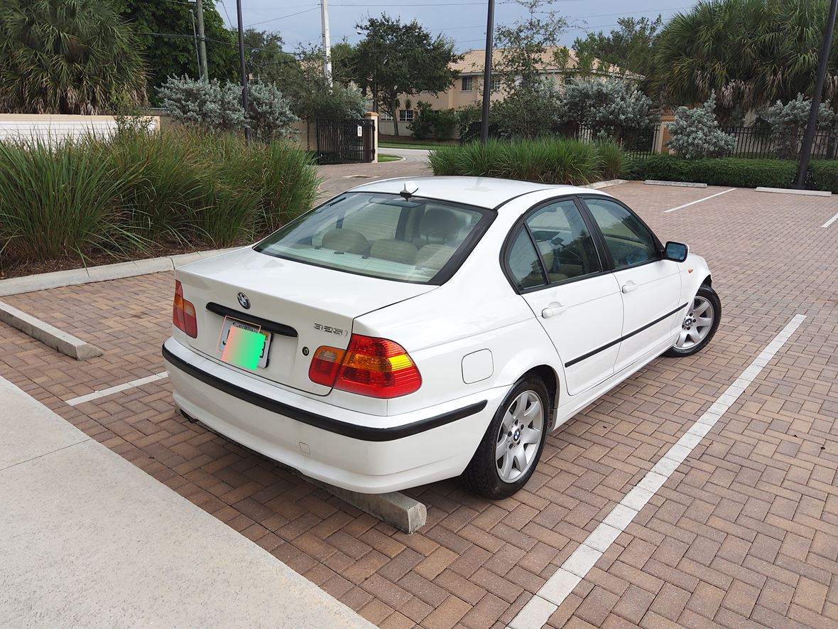 2005 BMW 3 Series for sale by owner in Fort Lauderdale