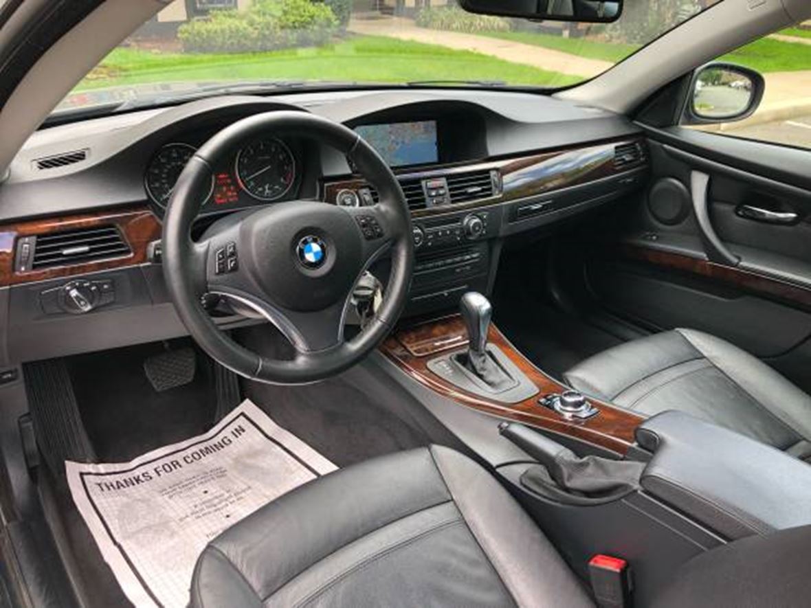 2013 BMW 3 Series for sale by owner in South Ozone Park