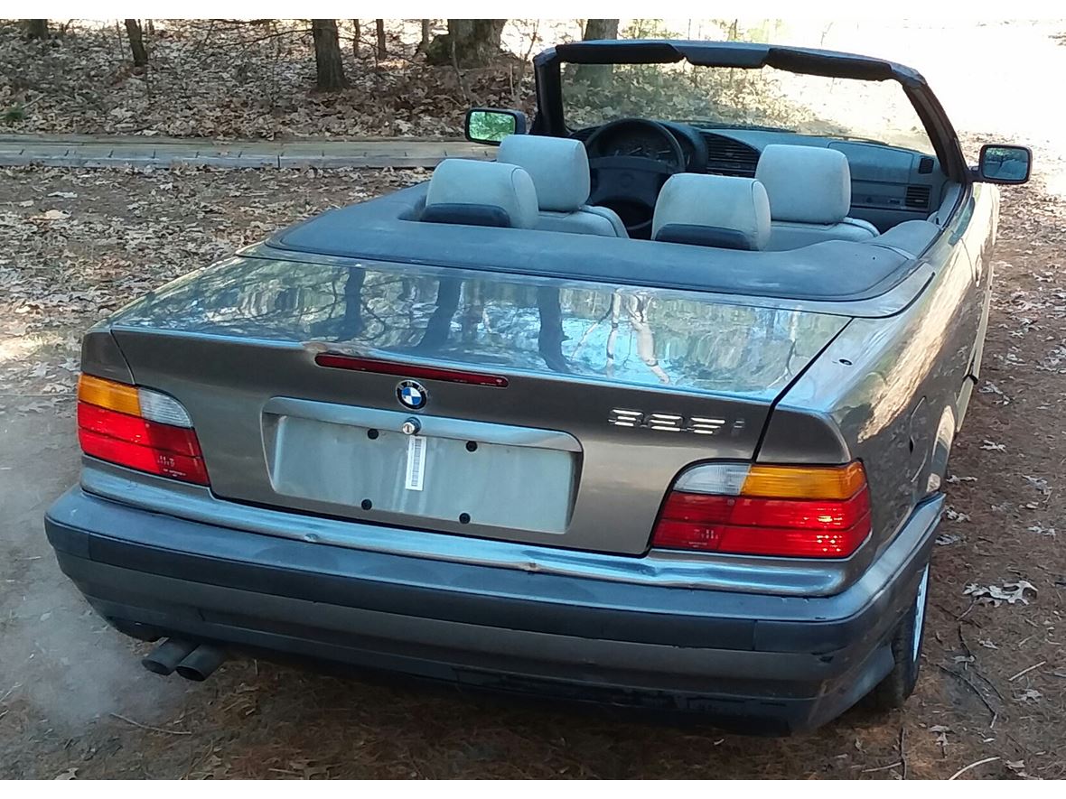 1994 BMW 325 Convertible  for sale by owner in Pullman
