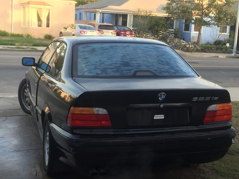 1995 BMW 325i for sale by owner in Beverly Hills