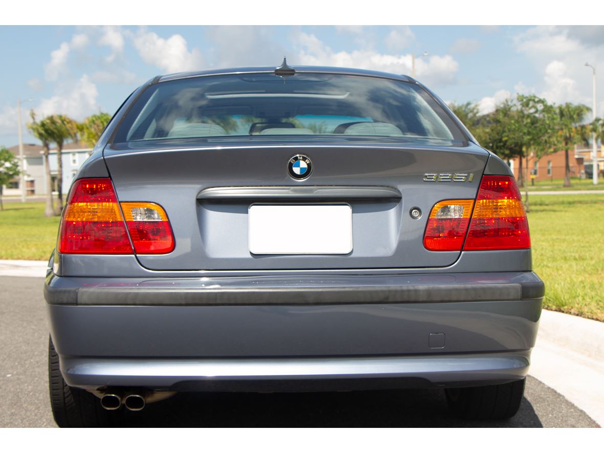 2005 BMW 325i for sale by owner in Riverview