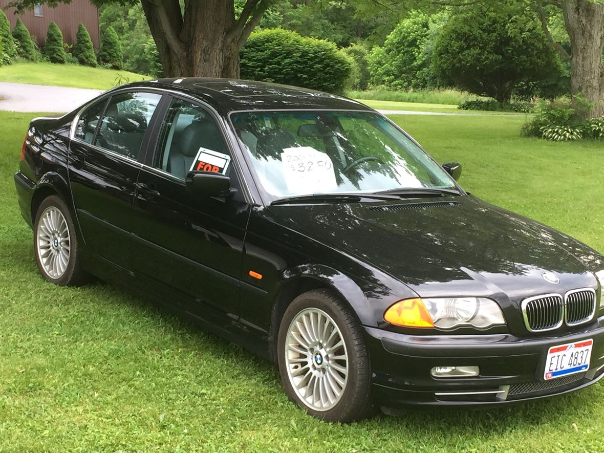 2001 BMW 330xi for sale by owner in Masury