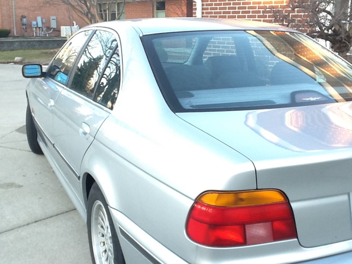 1998 BMW 5 Series for sale by owner in Harrison Township