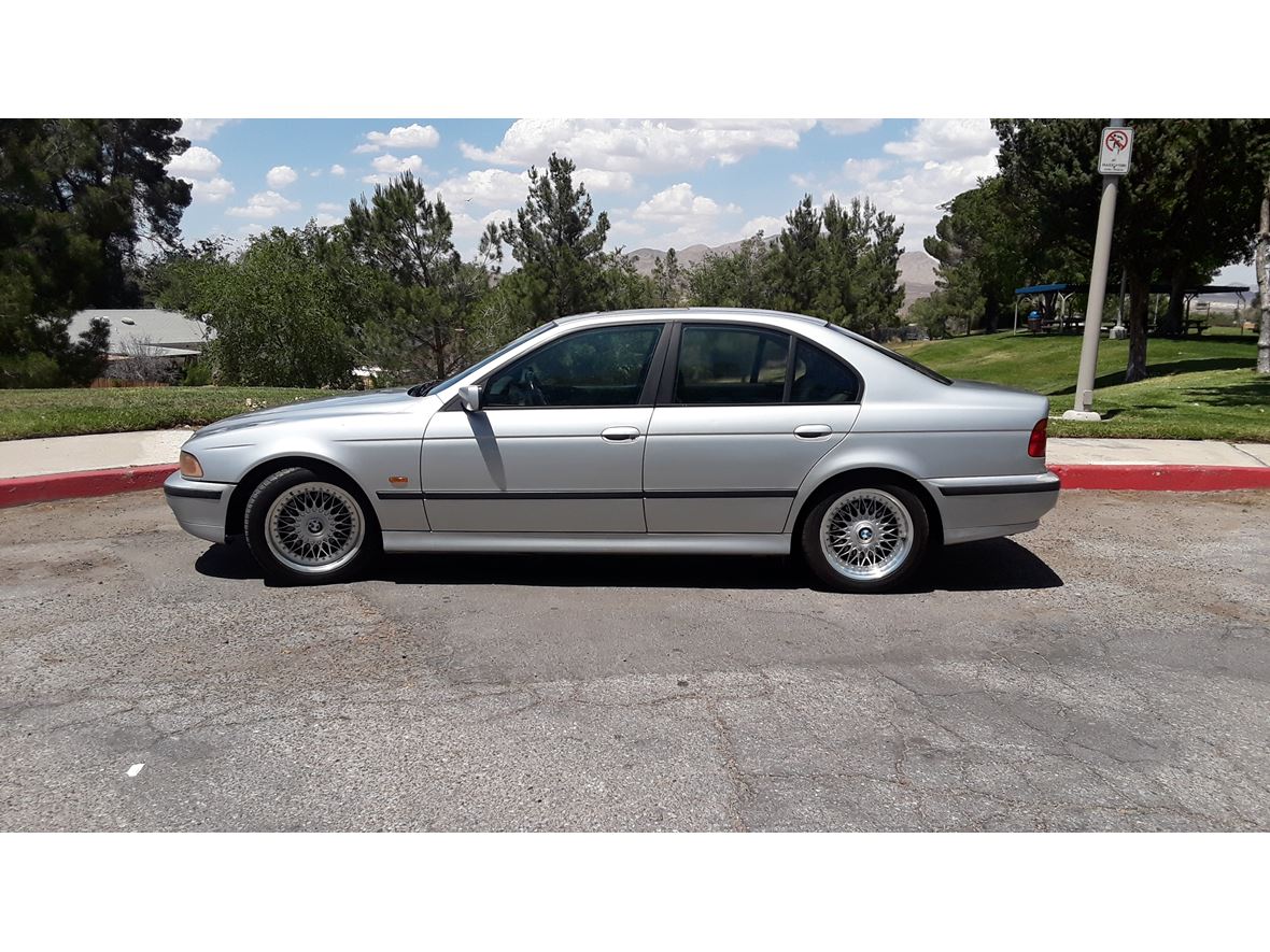 2000 BMW 5 Series for sale by owner in Apple Valley