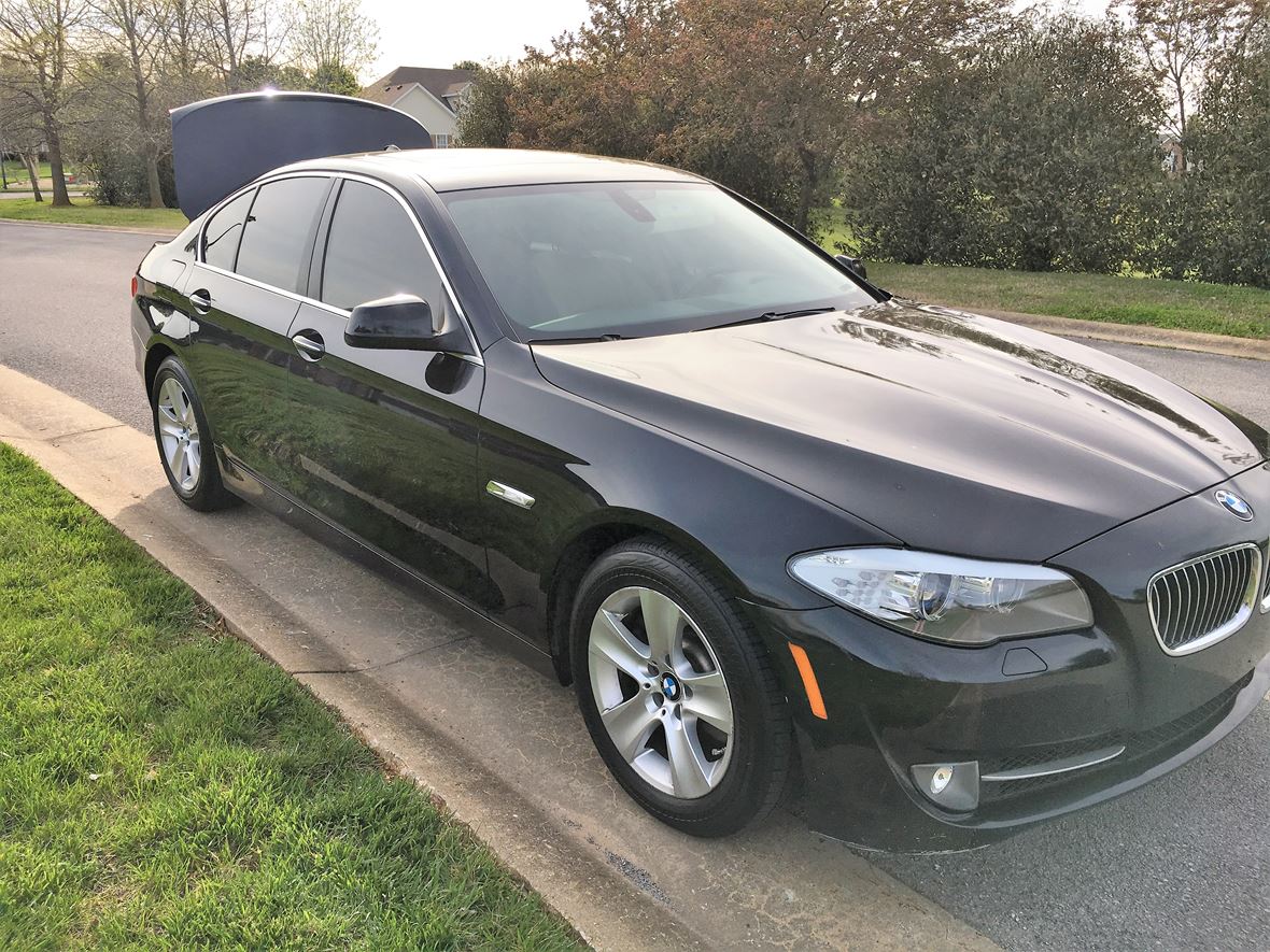 2012 BMW 5 Series for sale by owner in Bowling Green