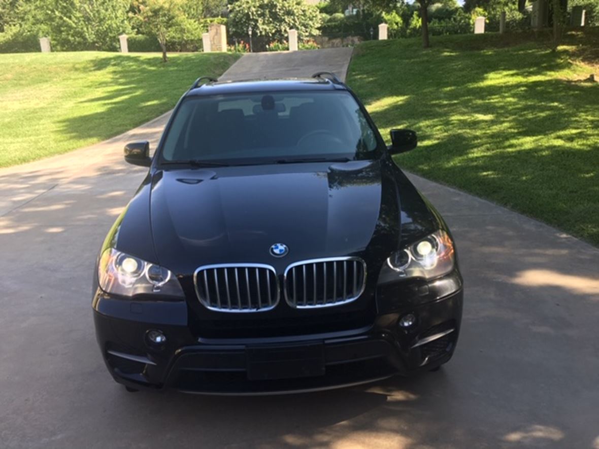2013 BMW 5 Series for sale by owner in Cedar Hill