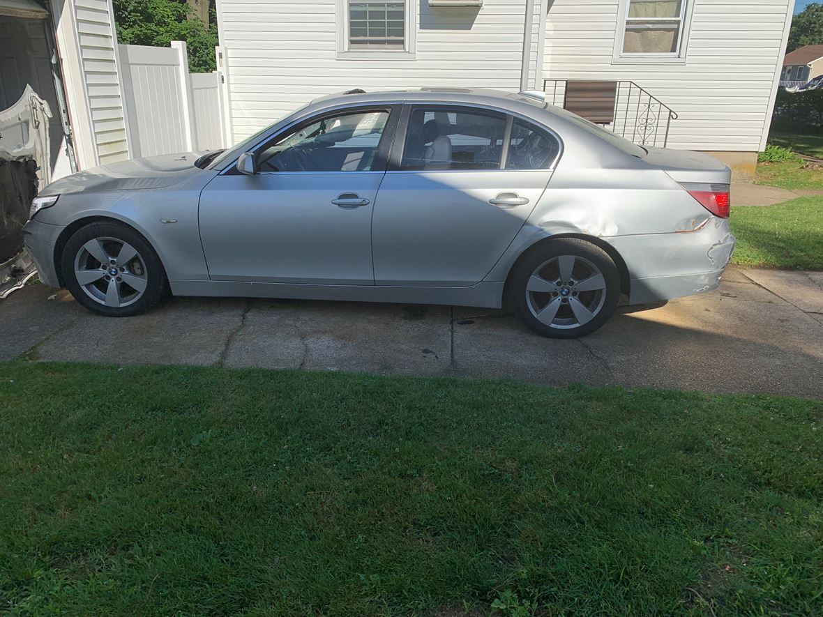 2007 BMW 530xi for sale by owner in Lindenhurst